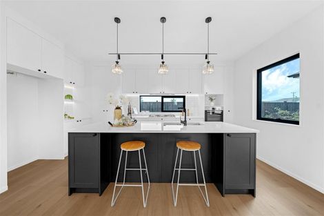 Photo of property in 22 Kakano Street, Clevedon, 2582