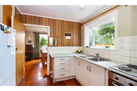 Photo of property in 27 Sylvia Road, Hillcrest, Auckland, 0627