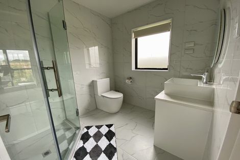 Photo of property in 32 Goodfellow Lane, Flat Bush, Auckland, 2019