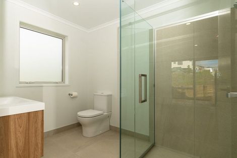 Photo of property in 1 Komarohi Road, Snells Beach, 0920