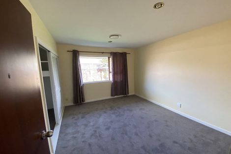 Photo of property in 8 Brackendale Place, Burnside, Christchurch, 8041
