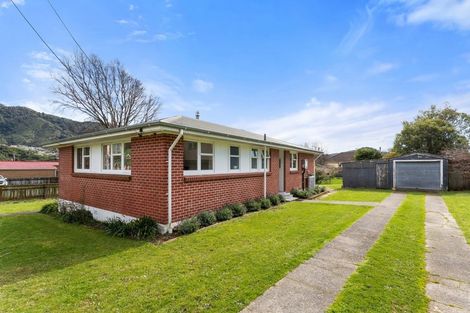 Photo of property in 8a Otago Street, Picton, 7220