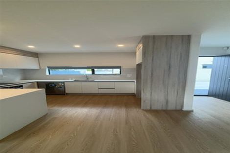 Photo of property in 106c Fisher Parade, Sunnyhills, Auckland, 2010