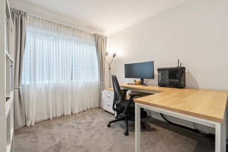 Photo of property in 31 Katipo Road, Takanini, 2112