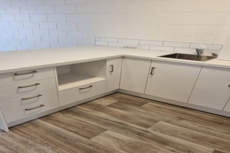 Photo of property in 44a Macandrew Road, South Dunedin, Dunedin, 9012