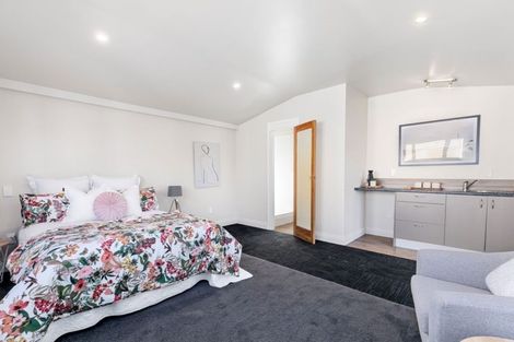 Photo of property in 31 Bay Street, Petone, Lower Hutt, 5012