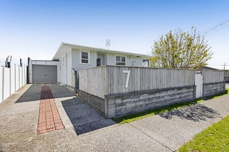 Photo of property in 7 Rosendale Avenue, Spotswood, New Plymouth, 4310