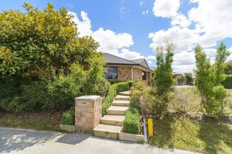 Photo of property in 17 Liberty Grove, Kelvin Grove, Palmerston North, 4414