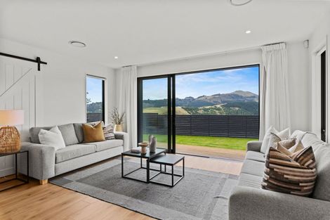 Photo of property in 10 Eaglesfield Close, Westmorland, Christchurch, 8025