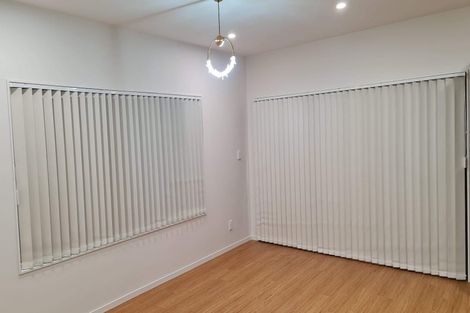 Photo of property in 1 Pasla Close, Papakura, 2110