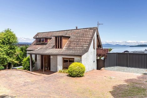 Photo of property in 5 Mccauley Grove, Hilltop, Taupo, 3330