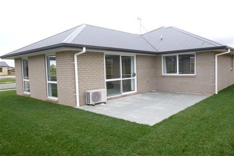 Photo of property in 4 Teatree Close, Huntington, Hamilton, 3210