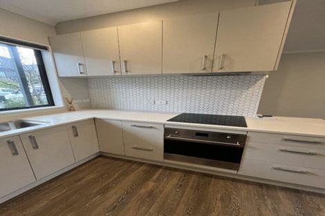 Photo of property in 3 Tahuhu Road, Mount Wellington, Auckland, 1062