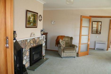 Photo of property in 18 Grant Street, Dannevirke, 4930