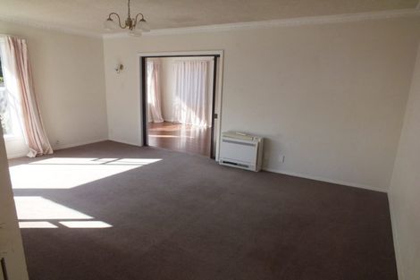 Photo of property in 19 Solway Avenue, Ilam, Christchurch, 8041