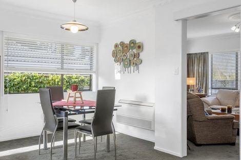 Photo of property in 3 Tenth Avenue, Tauranga, 3110