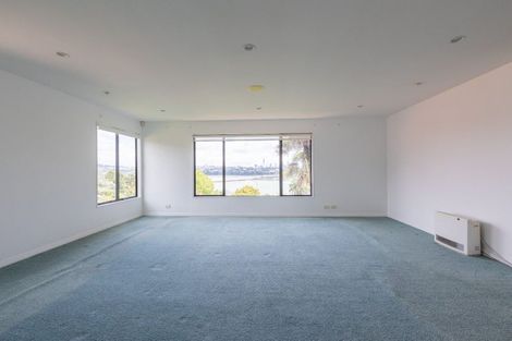Photo of property in 1 Awarua Crescent, Orakei, Auckland, 1071