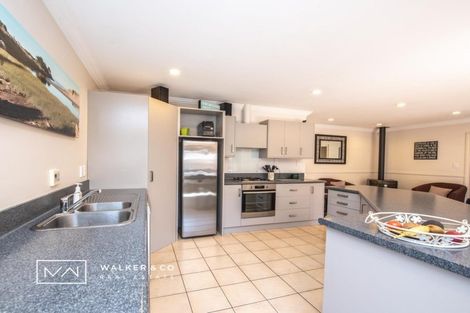 Photo of property in 45 Clearwater Terrace, Brown Owl, Upper Hutt, 5018