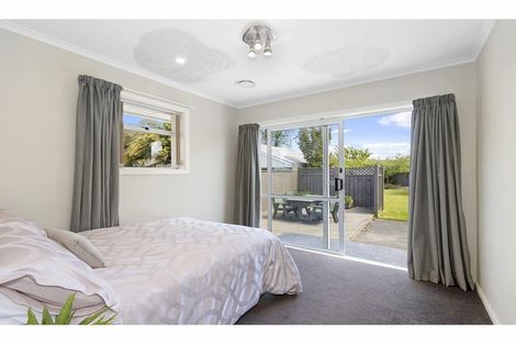Photo of property in 17 Logie Place, Bromley, Christchurch, 8062