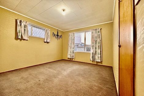 Photo of property in 34 Ferndown Avenue, Papatoetoe, Auckland, 2025