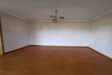 Photo of property in 314 East Coast Road, Forrest Hill, Auckland, 0620