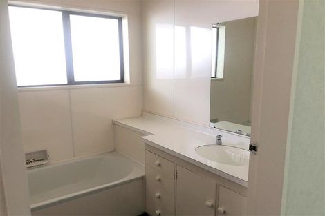 Photo of property in 7a Vincent Street, Waterloo, Lower Hutt, 5011