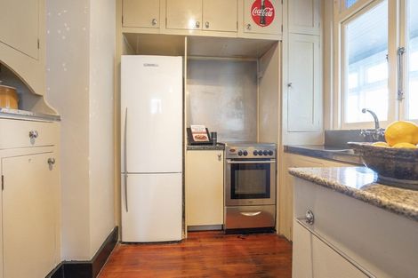 Photo of property in 187 Blockhouse Bay Road, Avondale, Auckland, 0600