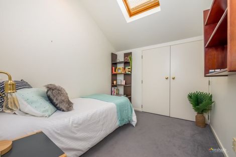 Photo of property in 6 Avonlea Grove, Belmont, Lower Hutt, 5010