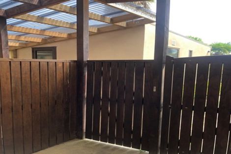 Photo of property in 37a Huka Road, Birkenhead, Auckland, 0626