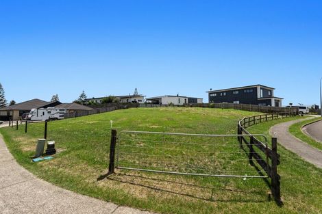 Photo of property in 6 Anchorage Grove, Coastlands, Whakatane, 3120
