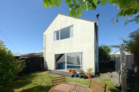 Photo of property in 1/194 Hastings Street East, Waltham, Christchurch, 8023