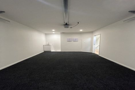 Photo of property in 5/10 Vinifera Place, Fairview Heights, Auckland, 0632