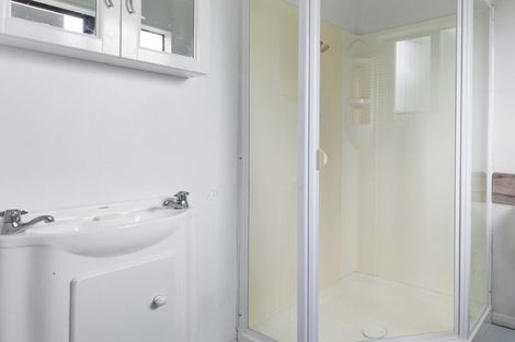 Photo of property in 13a Kawiu Road, Levin, 5510