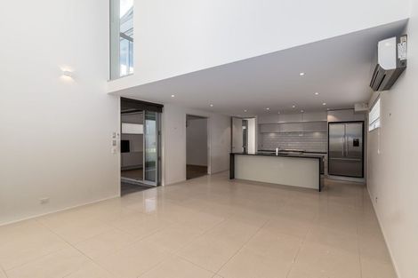 Photo of property in 3 Church Lane, Merivale, Christchurch, 8014