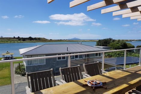 Photo of property in 249 Cove Road, Waipu, 0582