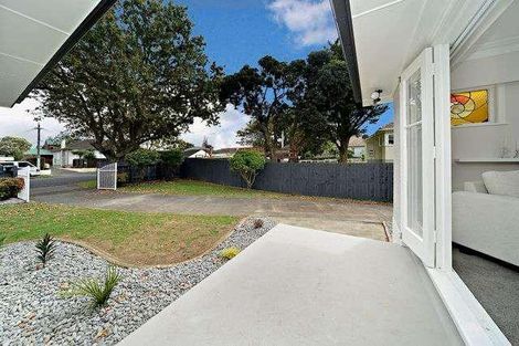 Photo of property in 1/26 Landscape Road, Papatoetoe, Auckland, 2025