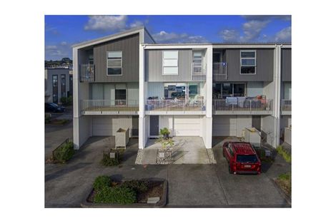 Photo of property in 33 Bonnette Road, Flat Bush, Auckland, 2019