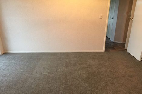 Photo of property in 4 Widmore Drive, Massey, Auckland, 0614