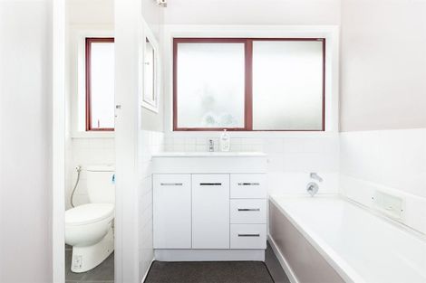 Photo of property in 99 Woodbury Street, Russley, Christchurch, 8042