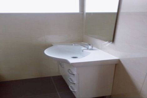 Photo of property in 3 Trinidad Road, Sunnynook, Auckland, 0620