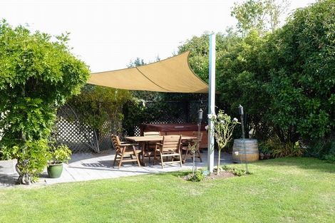 Photo of property in 866 Glasnevin Road, Glasnevin, Amberley, 7483