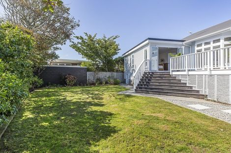 Photo of property in 15 Joll Street, Karori, Wellington, 6012