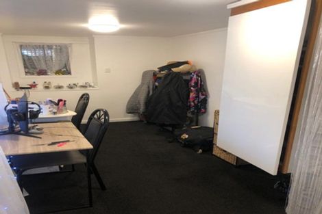 Photo of property in 113 Akaroa Drive, Maupuia, Wellington, 6022