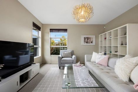 Photo of property in 12 Siding Lane, Prebbleton, 7604