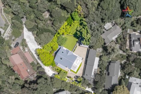 Photo of property in 8g Tawa Street, Eastbourne, Lower Hutt, 5013