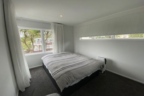 Photo of property in 25 Breton Grove, Kingston, Wellington, 6021