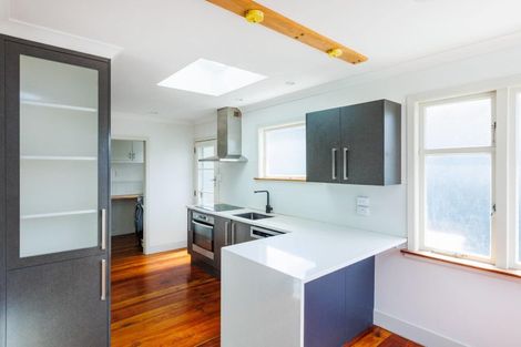 Photo of property in 157 College Street, Awapuni, Palmerston North, 4412