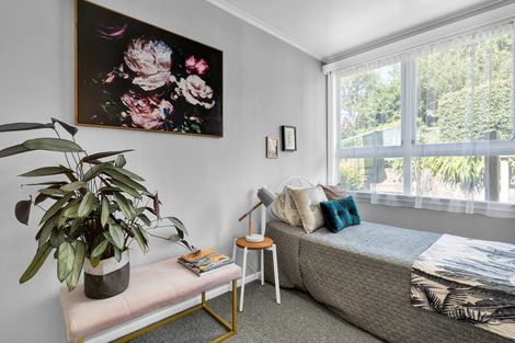 Photo of property in 8 Kitchener Terrace, Moturoa, New Plymouth, 4310