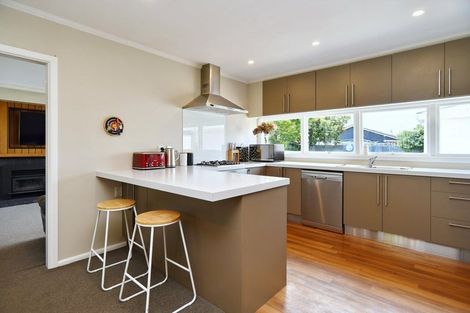 Photo of property in 32 Ashgrove Street, Rangiora, 7400