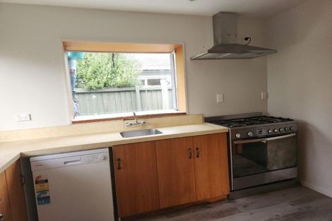 Photo of property in 2/11 Lothian Street, Ilam, Christchurch, 8041